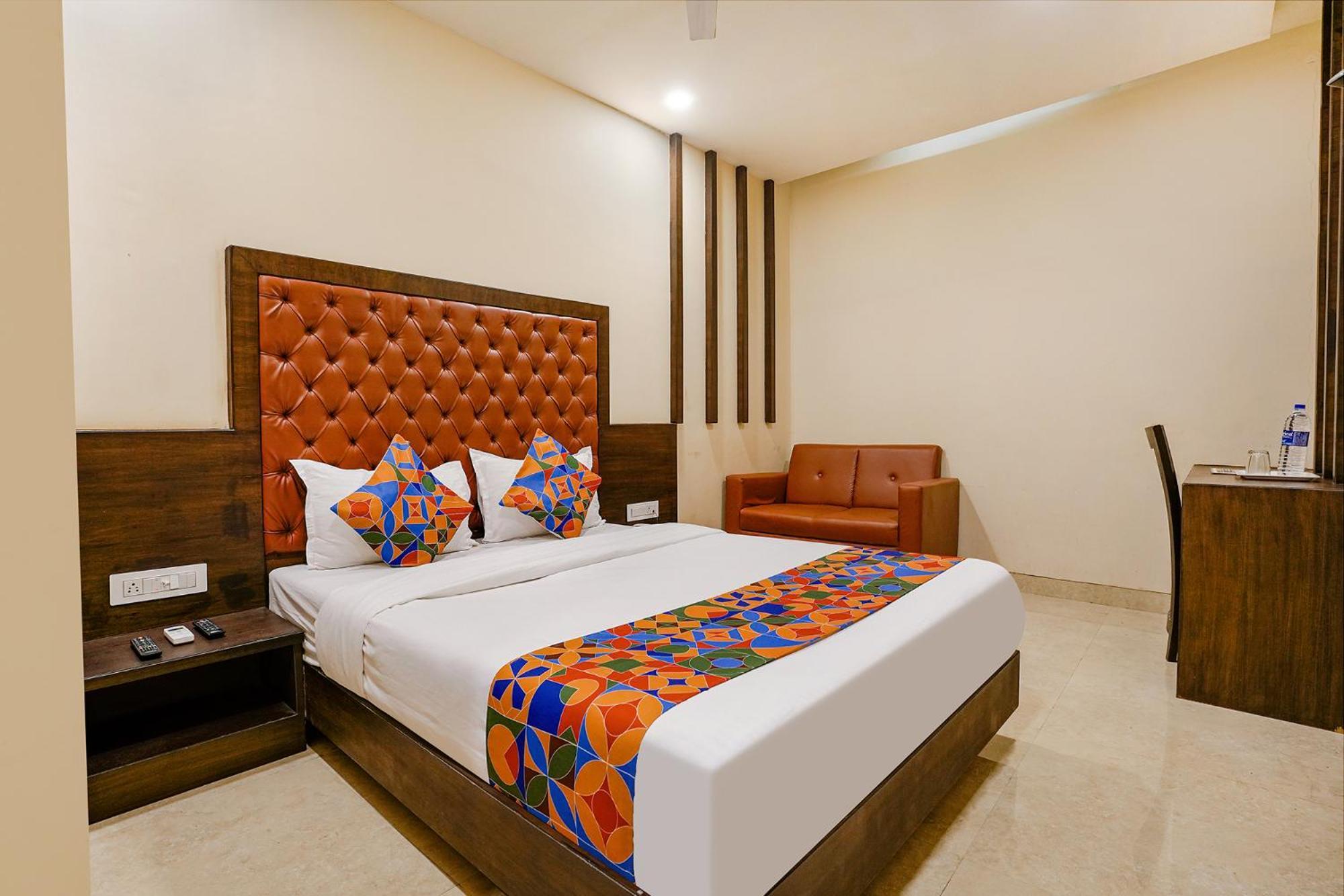 Fabhotel Vertigo Suites - Nr Bkc Bombay Esterno foto