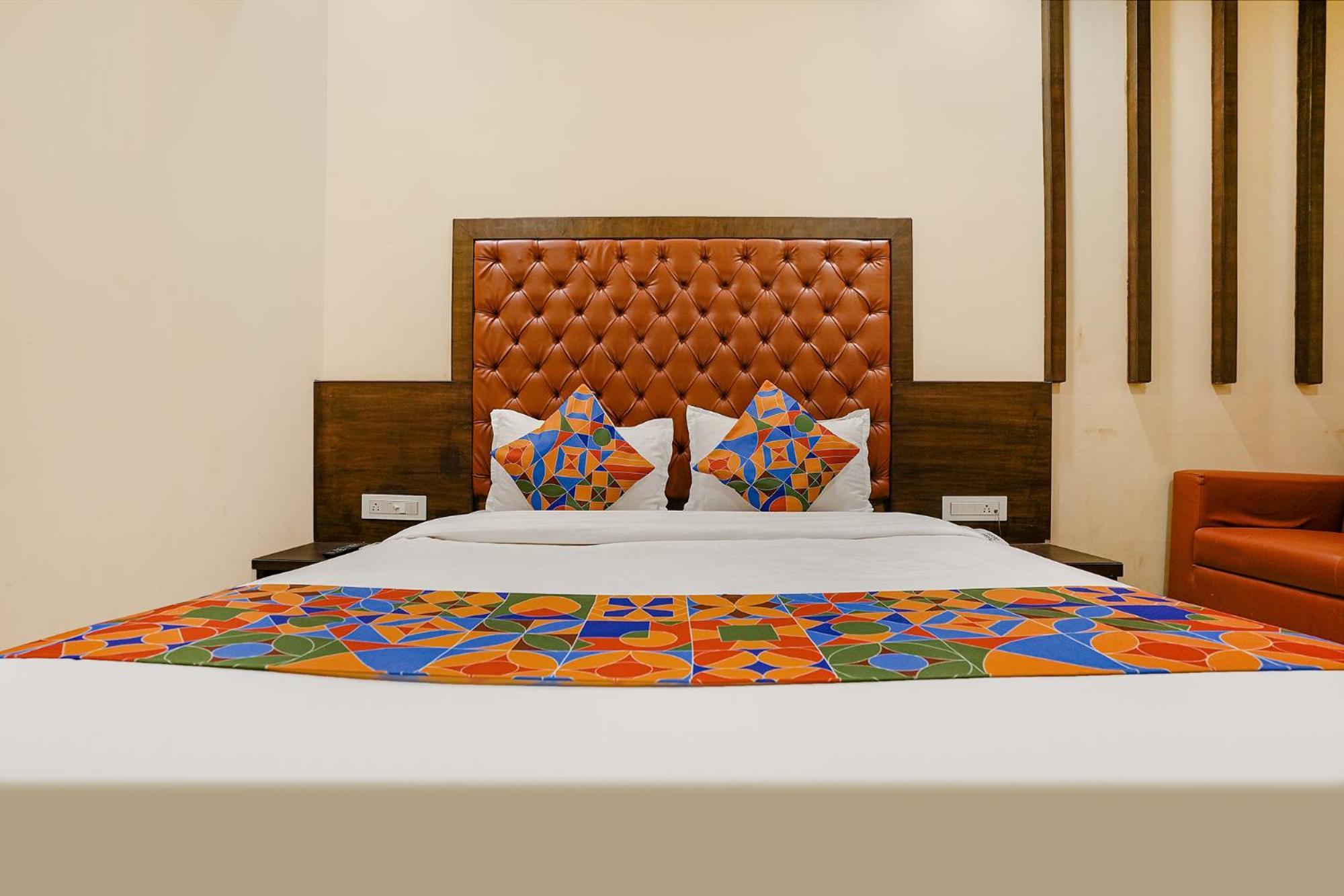Fabhotel Vertigo Suites - Nr Bkc Bombay Esterno foto