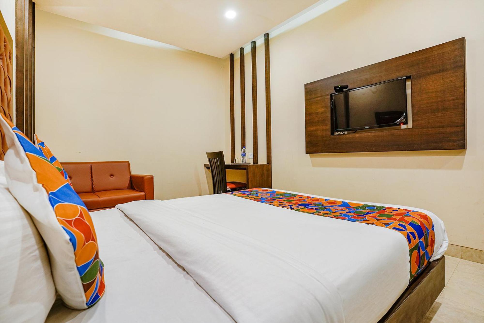 Fabhotel Vertigo Suites - Nr Bkc Bombay Esterno foto